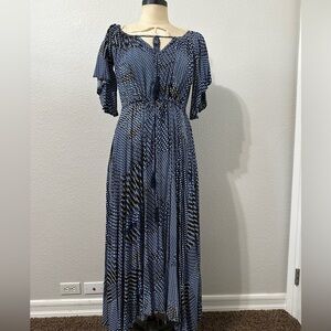 Boho Off Shoulder Maxi Dress Sz M.